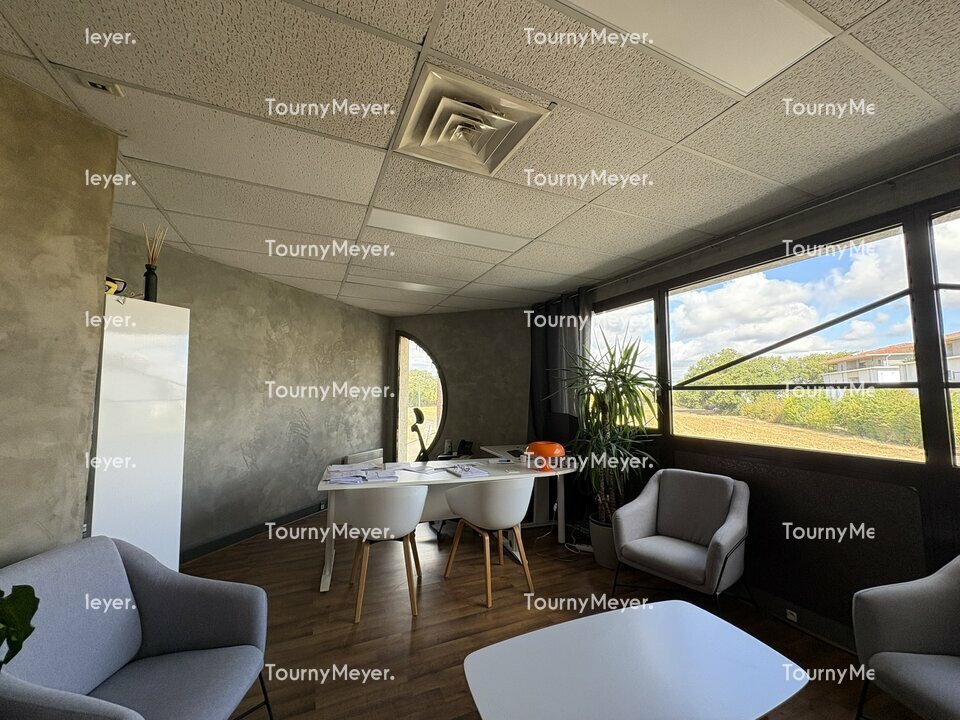 BUREAUX