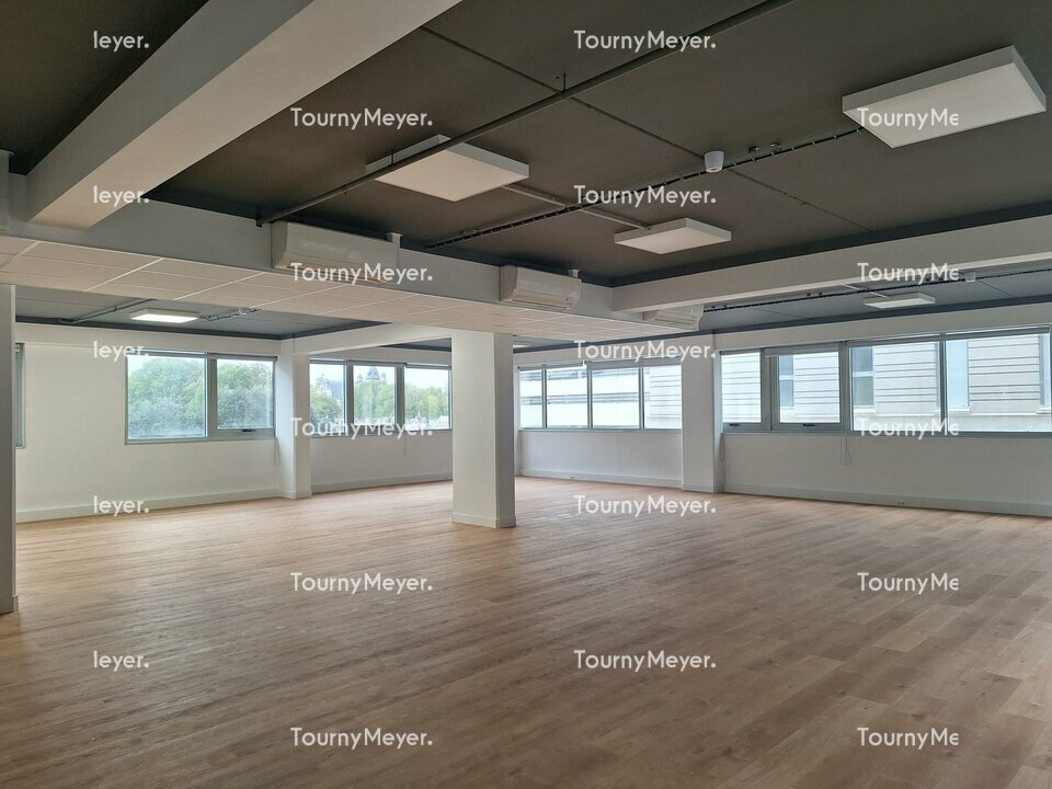 BUREAUX