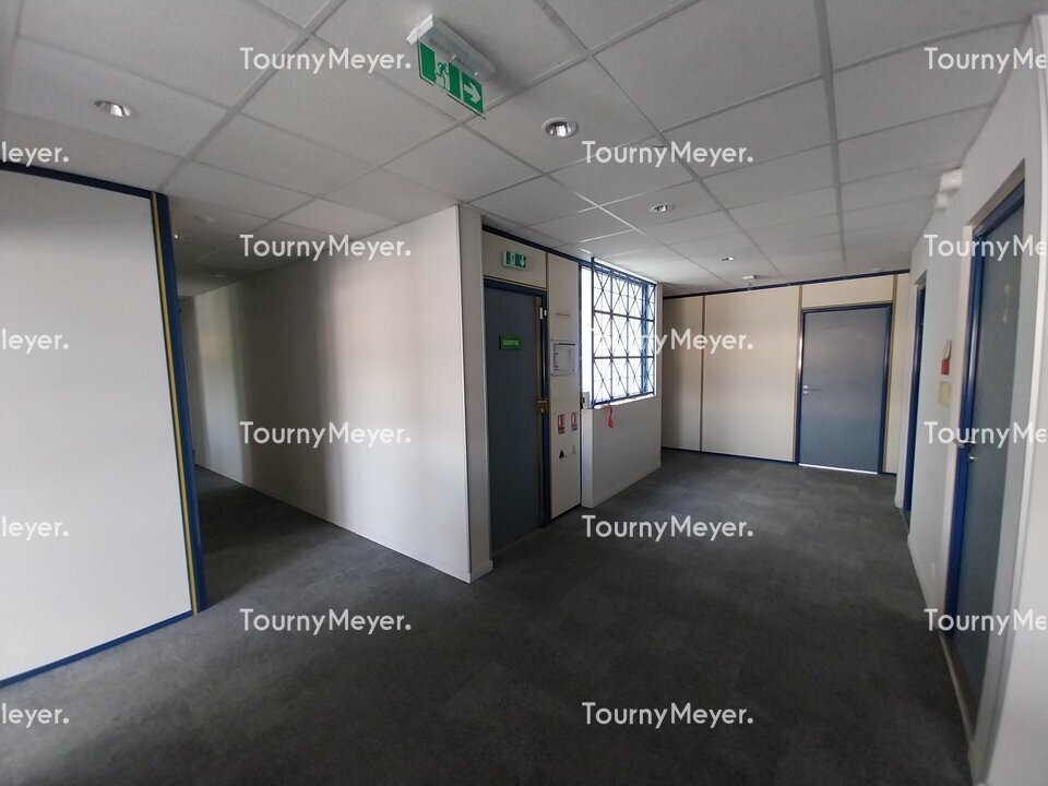 BUREAUX