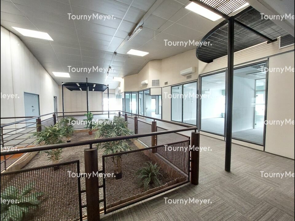 BUREAUX