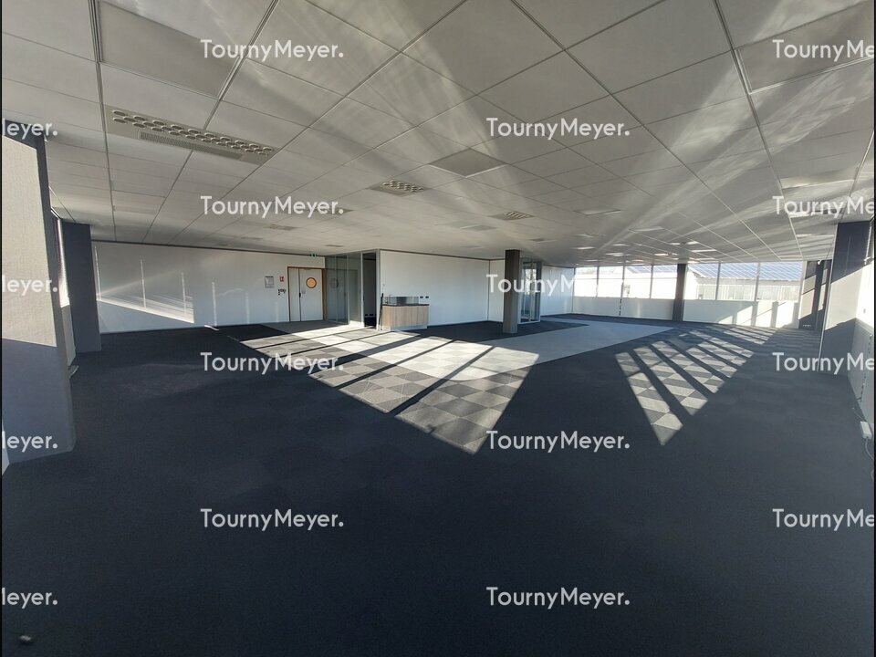 BUREAUX