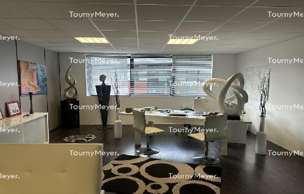 LOCAL D'ACTIVITES