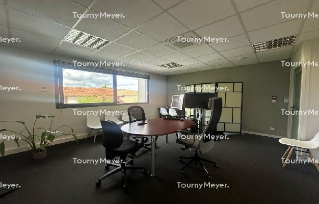 BUREAUX