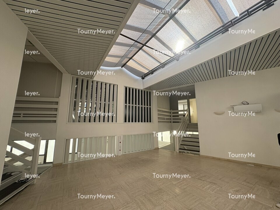 BUREAUX