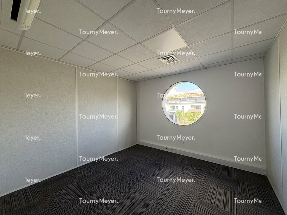 BUREAUX