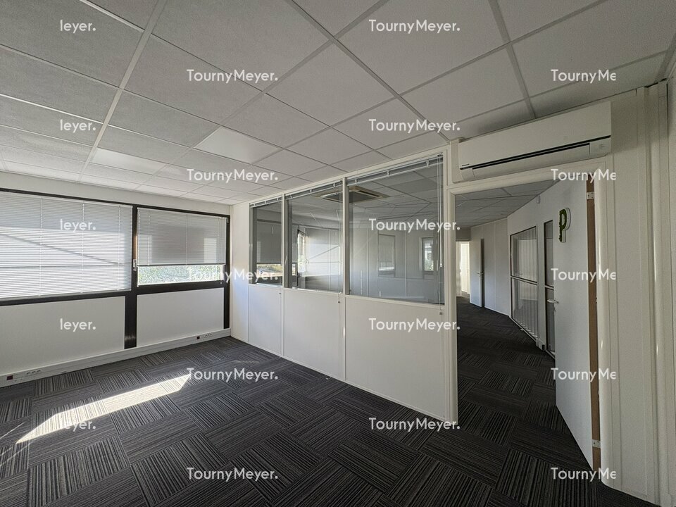 BUREAUX