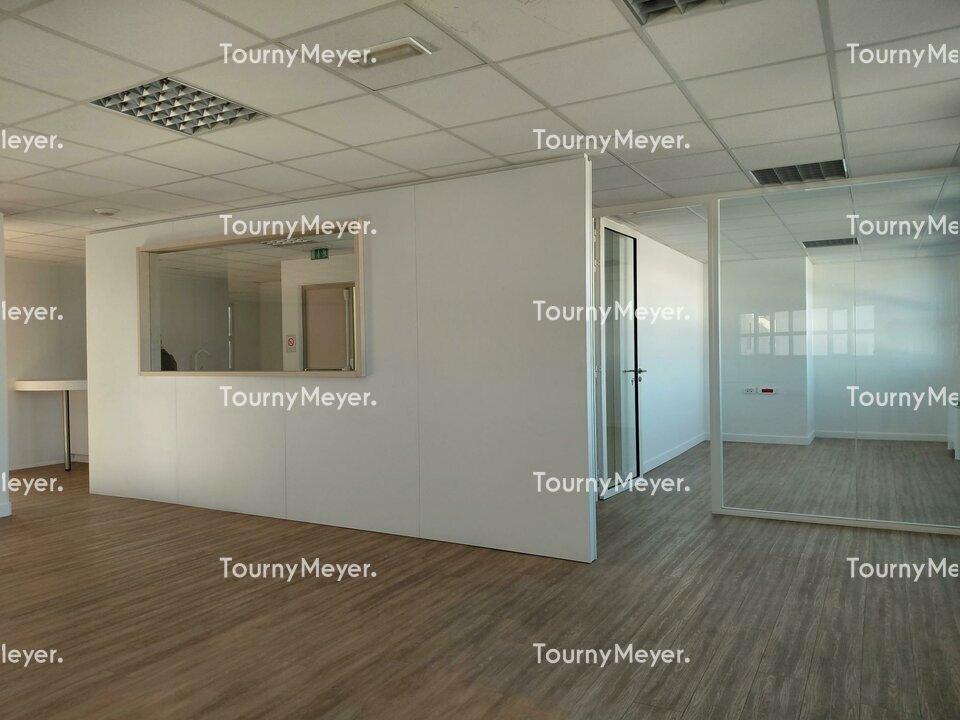 BUREAUX