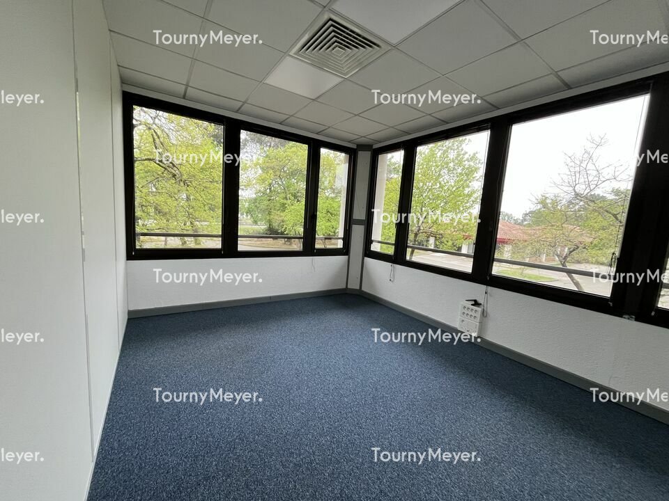 BUREAUX