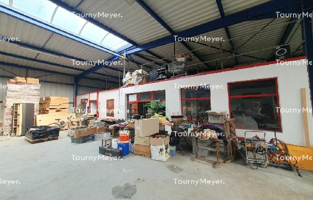 LOCAL D'ACTIVITES
