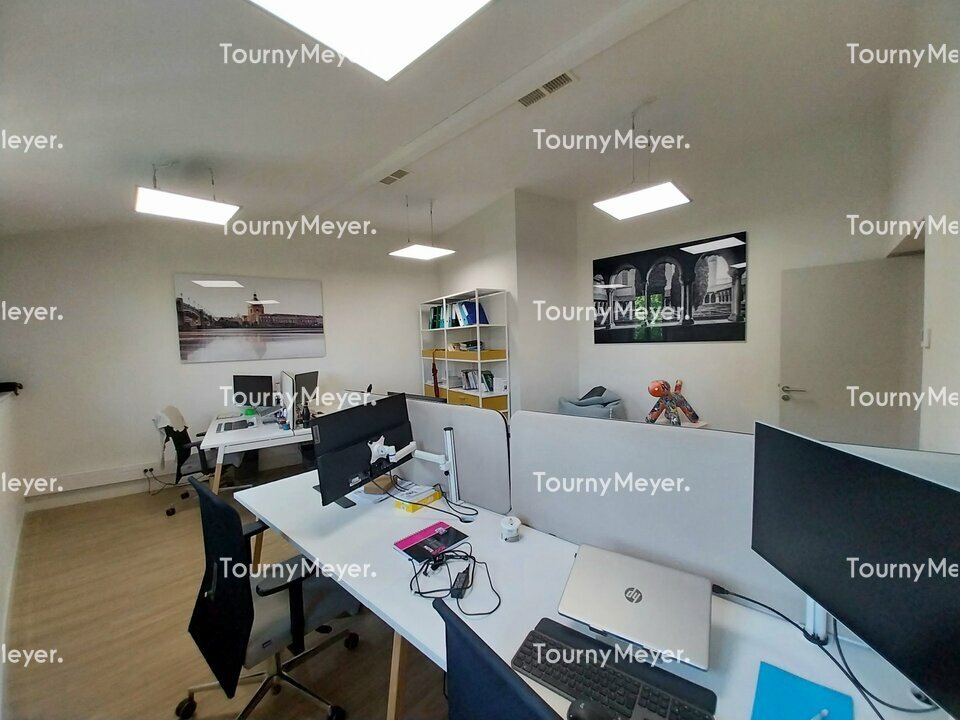 BUREAUX