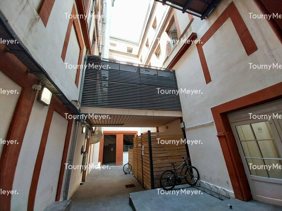 BUREAUX