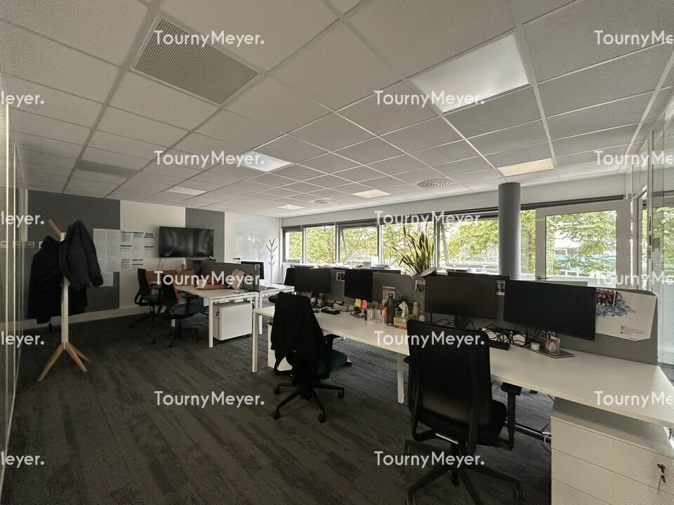 BUREAUX