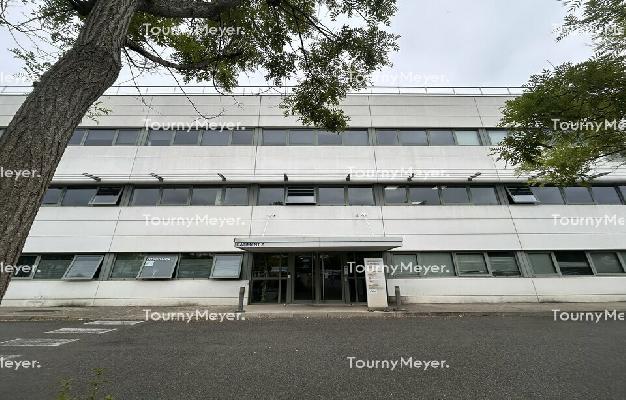 BUREAUX