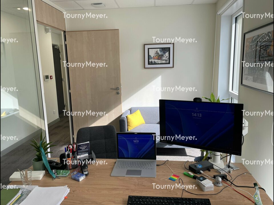 BUREAUX