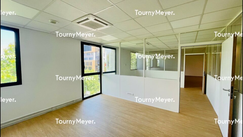 BUREAUX