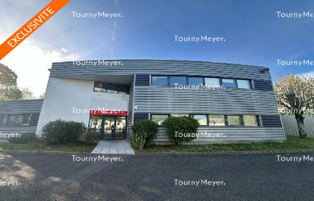 LOCAL D'ACTIVITES