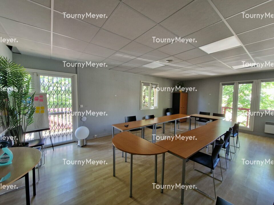 BUREAUX