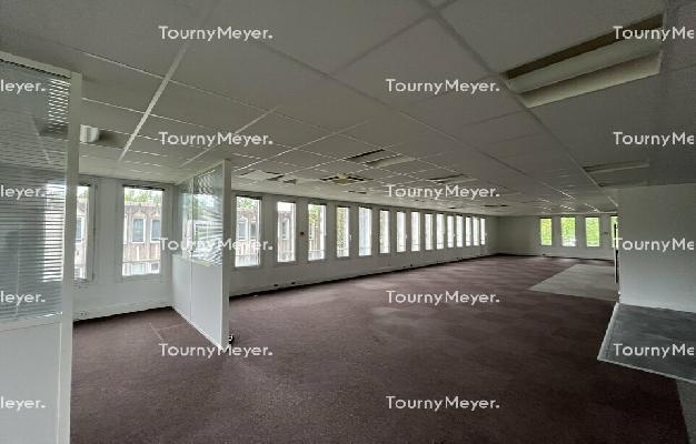 BUREAUX