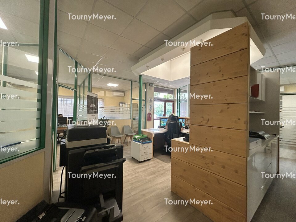 BUREAUX