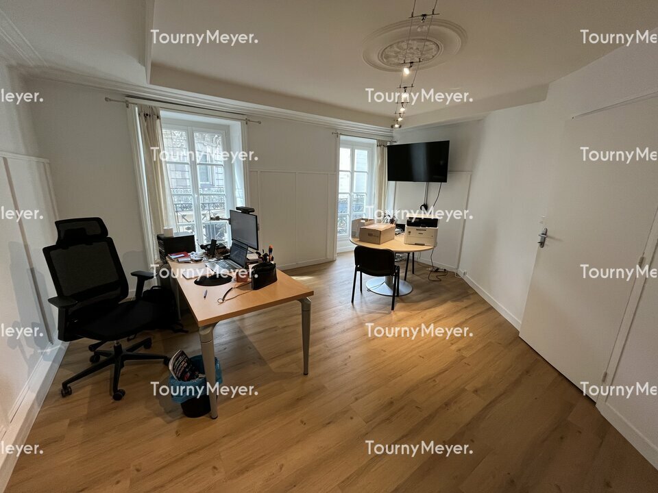 BUREAUX