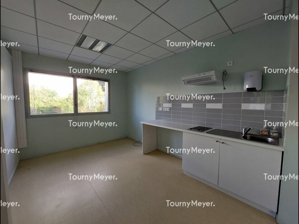 BUREAUX