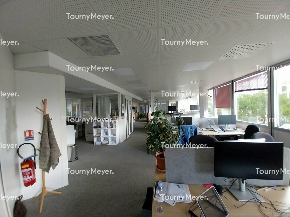BUREAUX