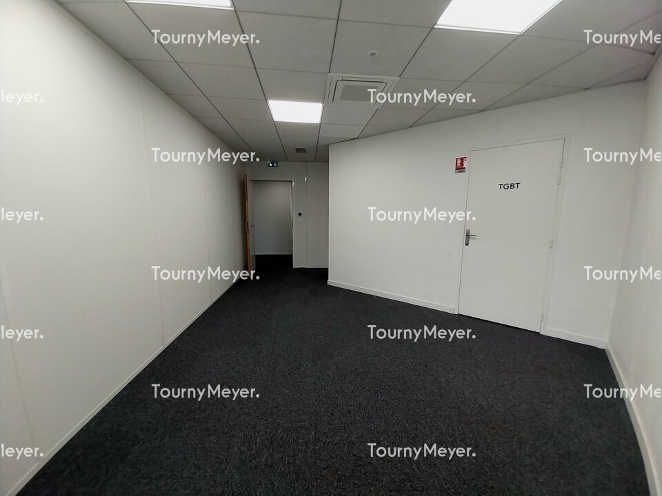 BUREAUX