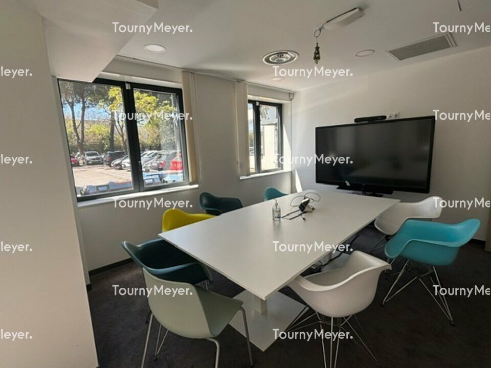 BUREAUX