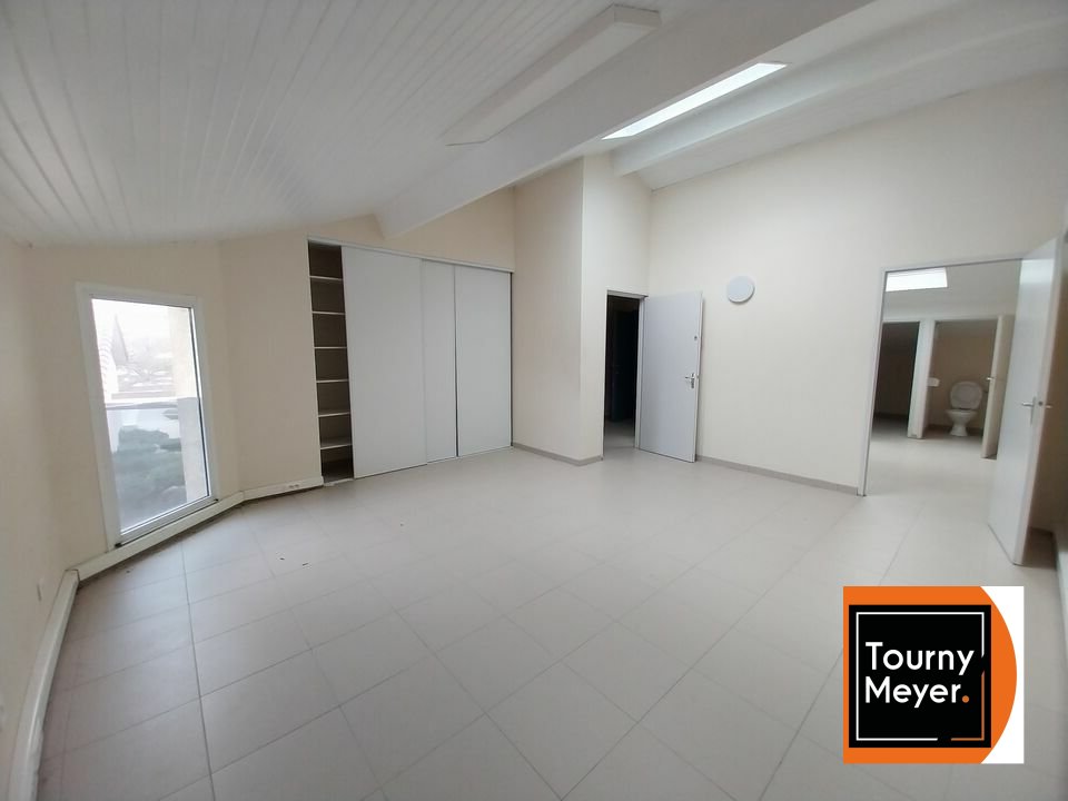 BUREAUX