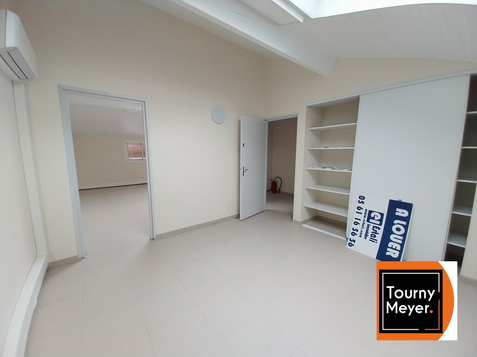 BUREAUX