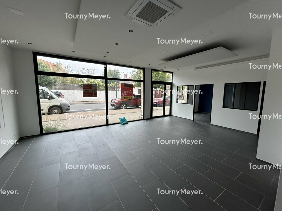 BUREAUX