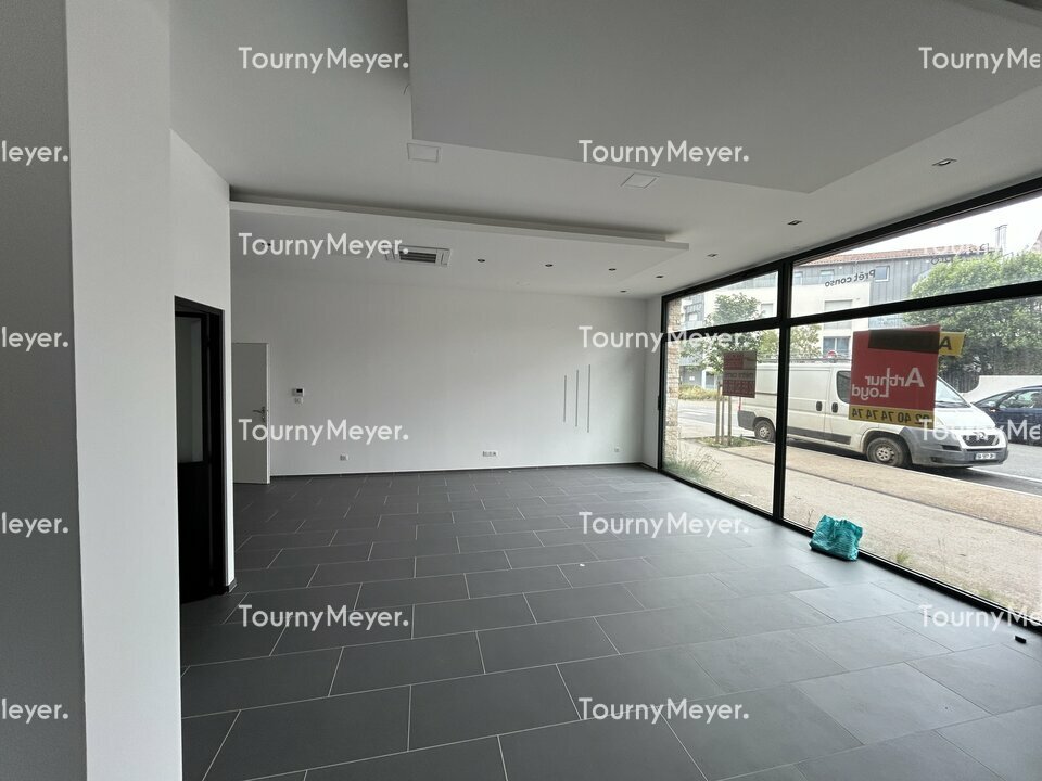 BUREAUX