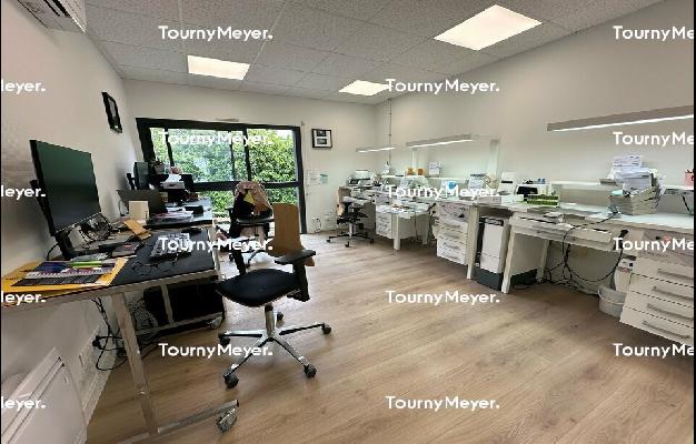 BUREAUX