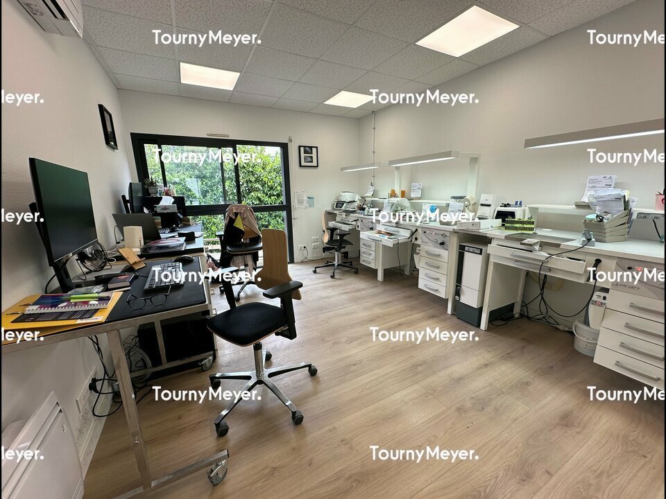 BUREAUX