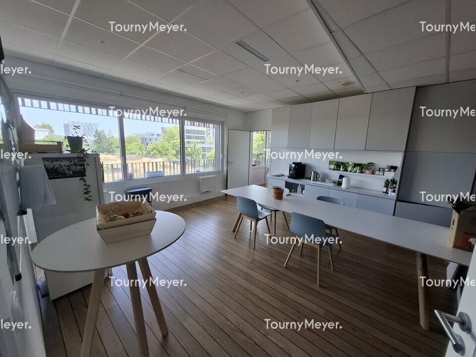 BUREAUX