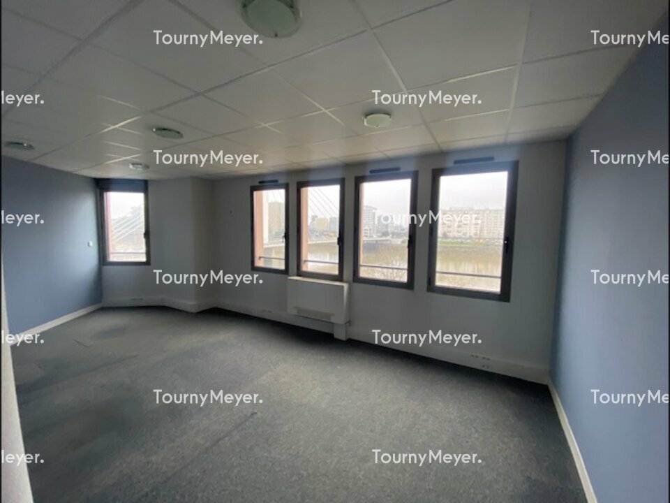BUREAUX
