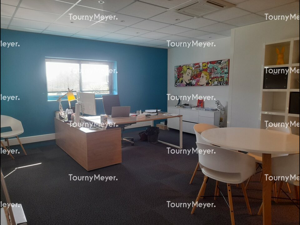 BUREAUX