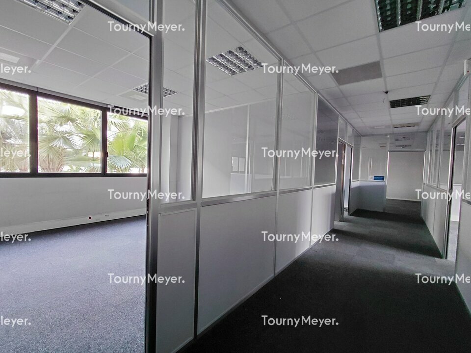 BUREAUX