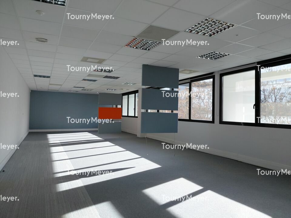 BUREAUX
