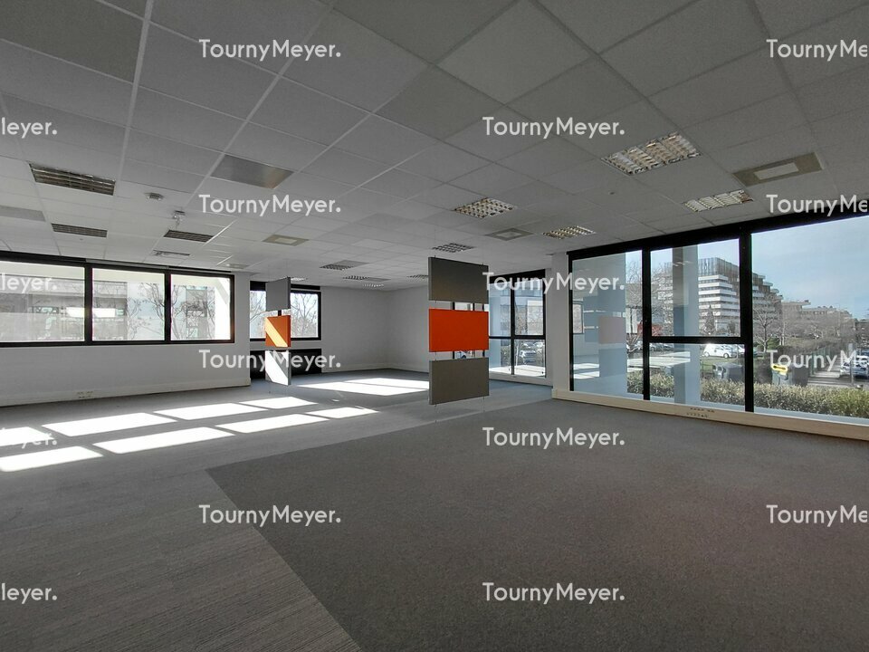 BUREAUX