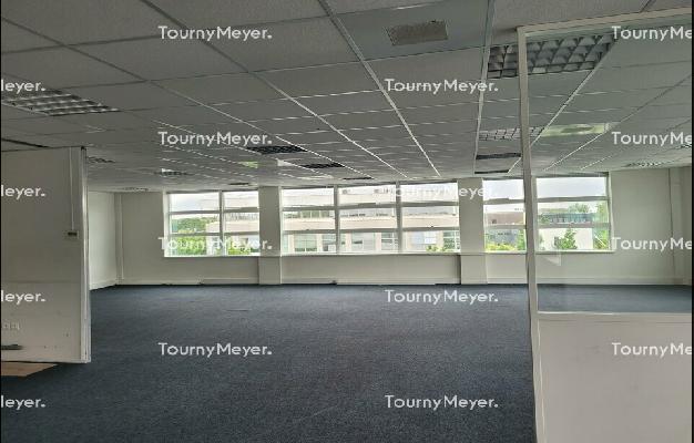 BUREAUX