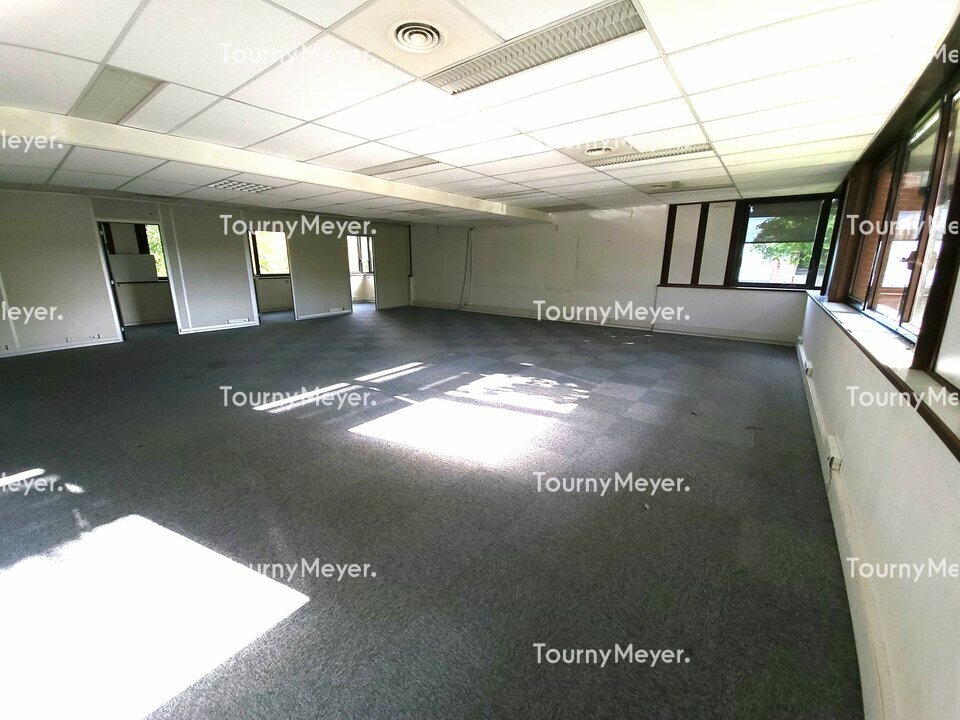 BUREAUX
