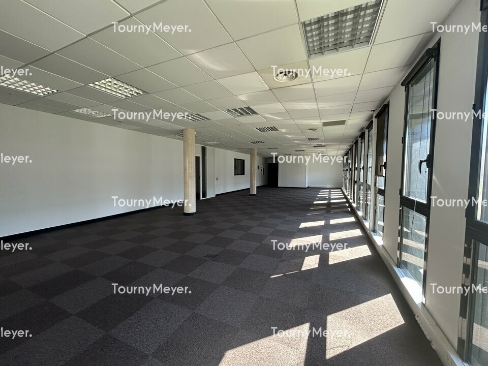 BUREAUX