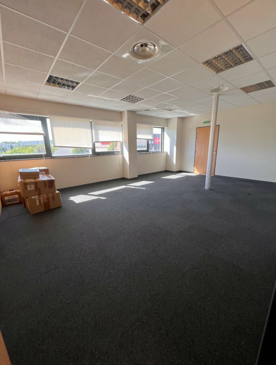 BUREAUX
