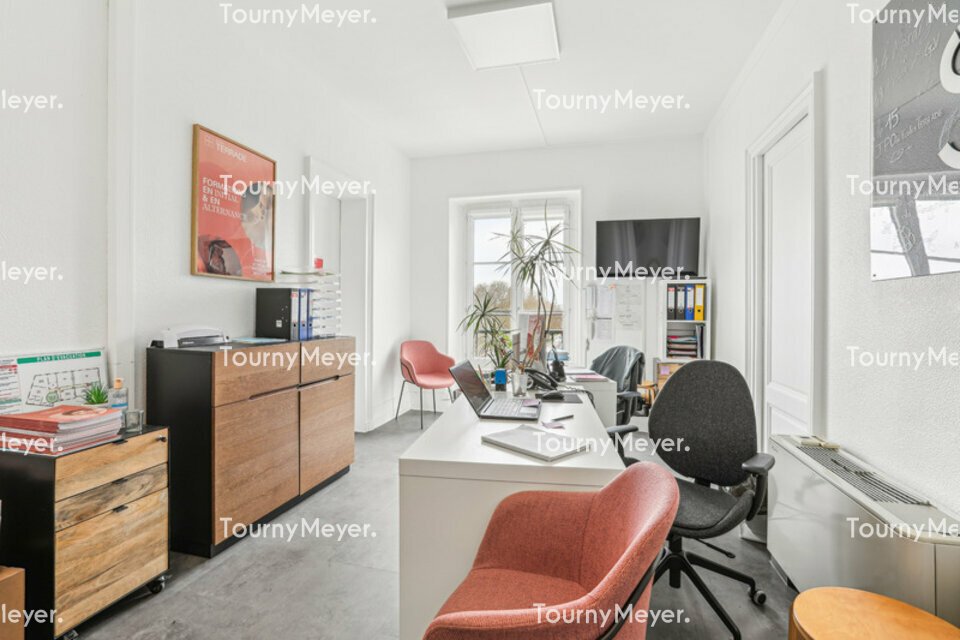 BUREAUX