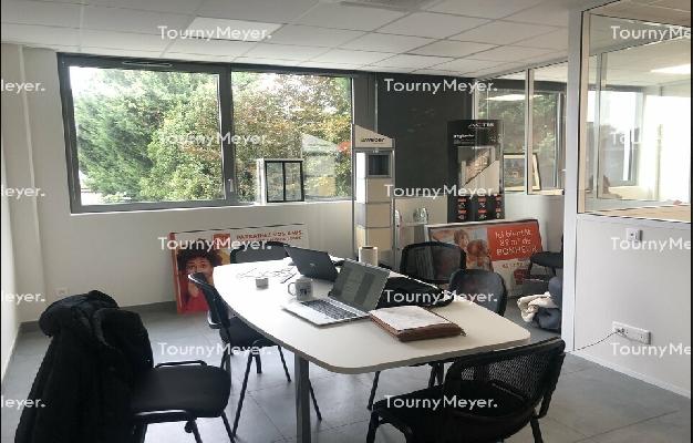 BUREAUX