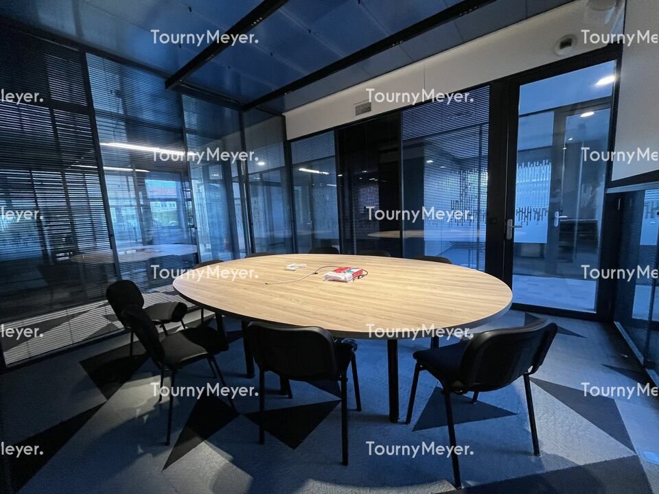 BUREAUX