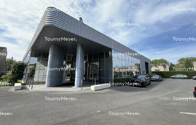 BUREAUX