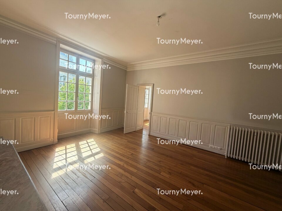 BUREAUX