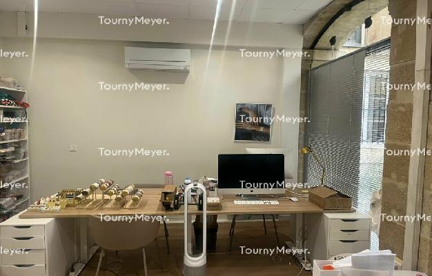 BUREAUX